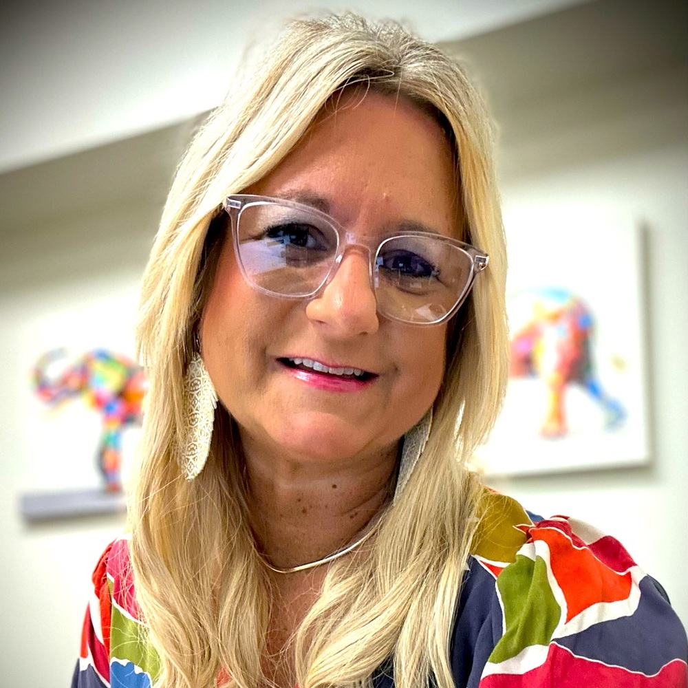 Meet your Posher, Jennifer